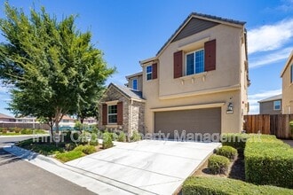 Building Photo - 5408 Mazant Loop