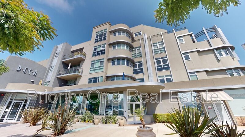 Foto principal - 3740 Park Blvd