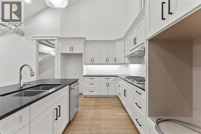 Photo du bâtiment - 247 Brock St