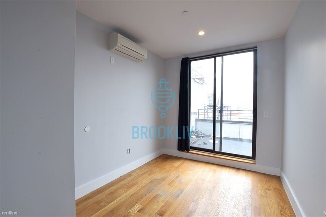 Foto del edificio - 404 Brooklyn Ave