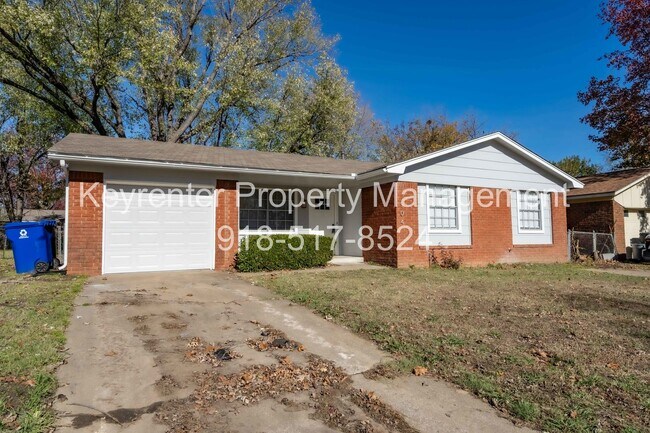 Building Photo - 3 Bedroom Broken Arrow Home, Available for an immediate move in!