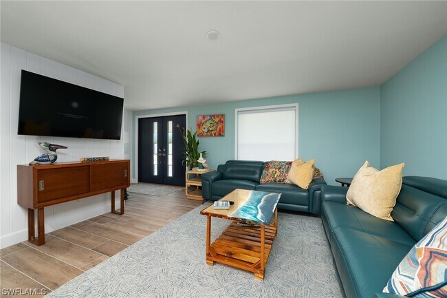 Building Photo - 2891 Cussell Dr
