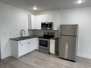 Building Photo - 3146 NW 32nd St