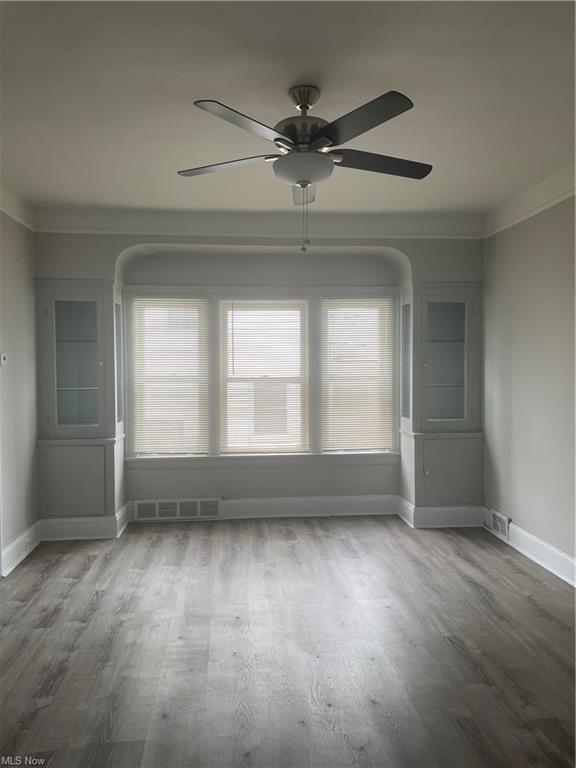 Foto del edificio - 3227 E Overlook Rd