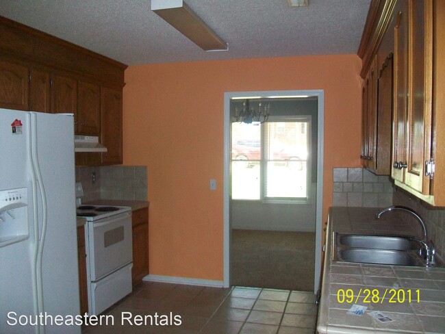 Building Photo - 3 br, 2 bath House - 2640 Autumn Ter