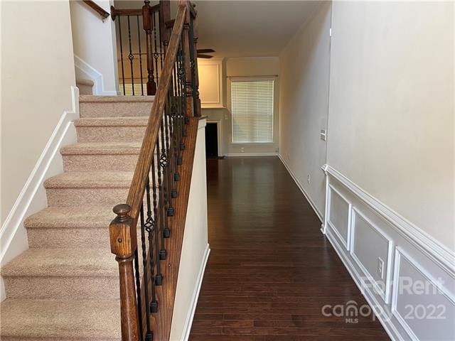 Foto del edificio - 15404 Canmore Street