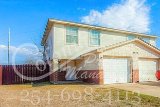 Building Photo - 2803 Windmill Ct