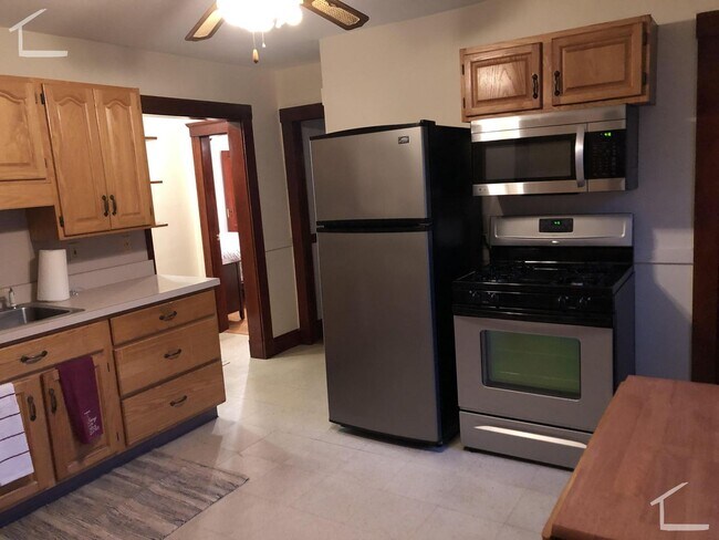 Photo - Brighton Center floor-thru 2-bed House