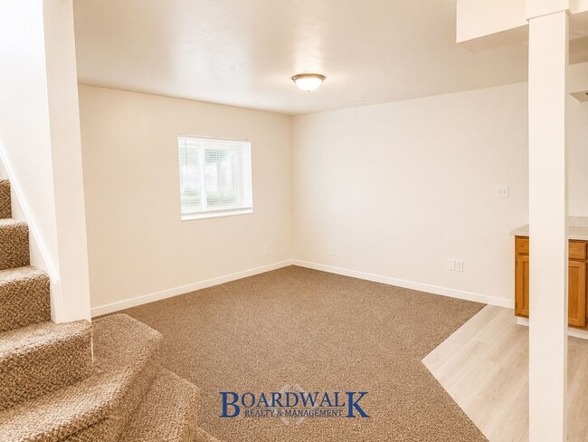 Photo - 3549 Colby Ave Apartment