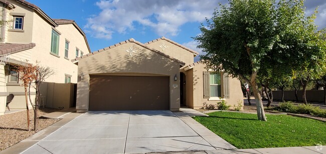 Front Home (Exterior) - 3907 S Vineyard Ave