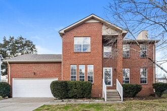 Building Photo - 2813 Louise Russell Dr