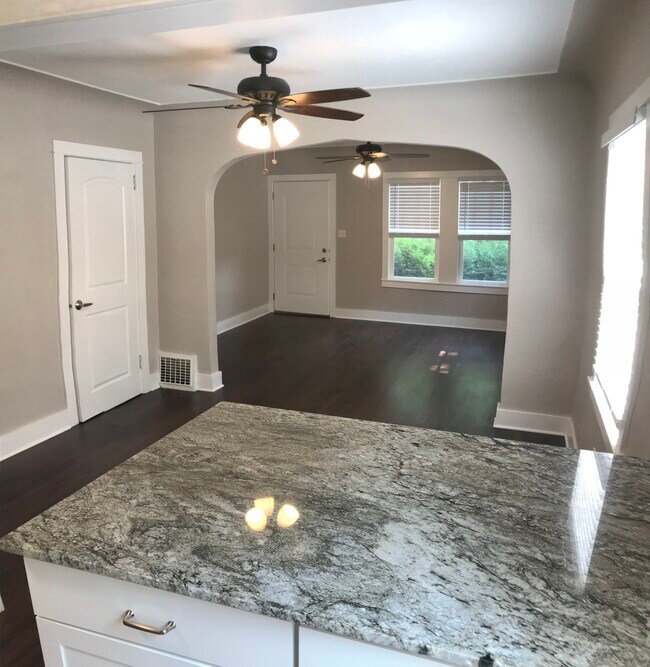 Foto del edificio - 4510 4th Ave S