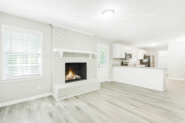 Foto del edificio - 251 Mediterranean Ln