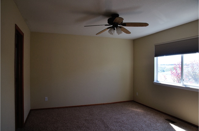 Foto del edificio - 176 Rockaway Ave