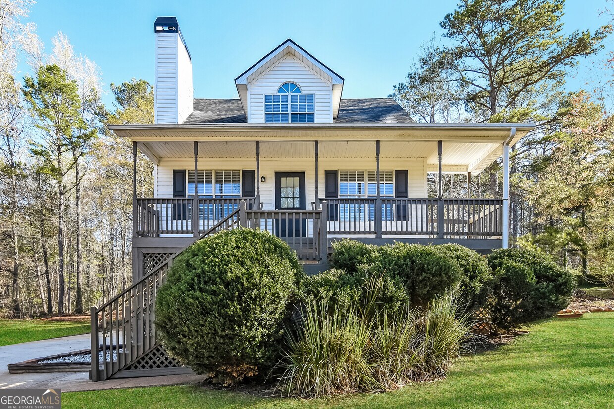 Primary Photo - 105 Pemberton Pl