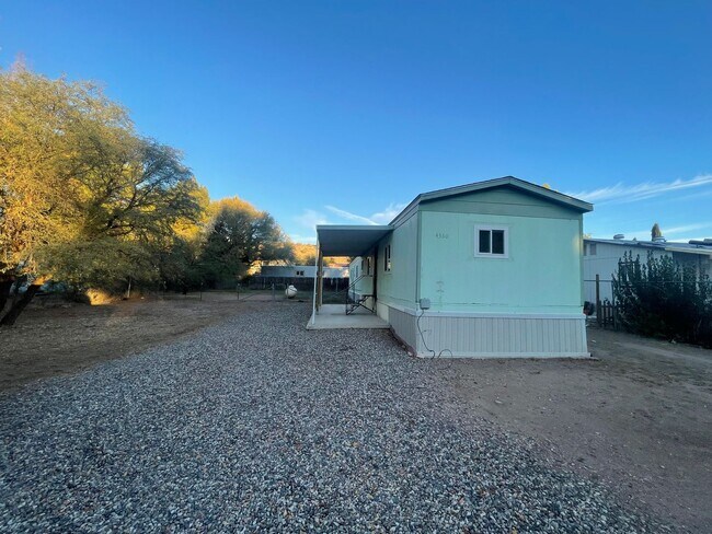 Foto del edificio - Reduced!! 3 Bedroom 2 Bath Single Wide Mobile in Lake Montezuma Contact Property Pros Property Ma...