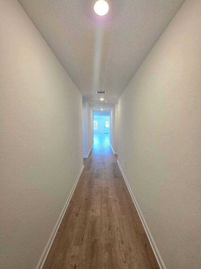 Building Photo - 16110 Furlong Lp