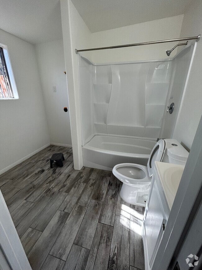 El Rio West Apartments under 1,500 Oxnard, CA 1 Rentals