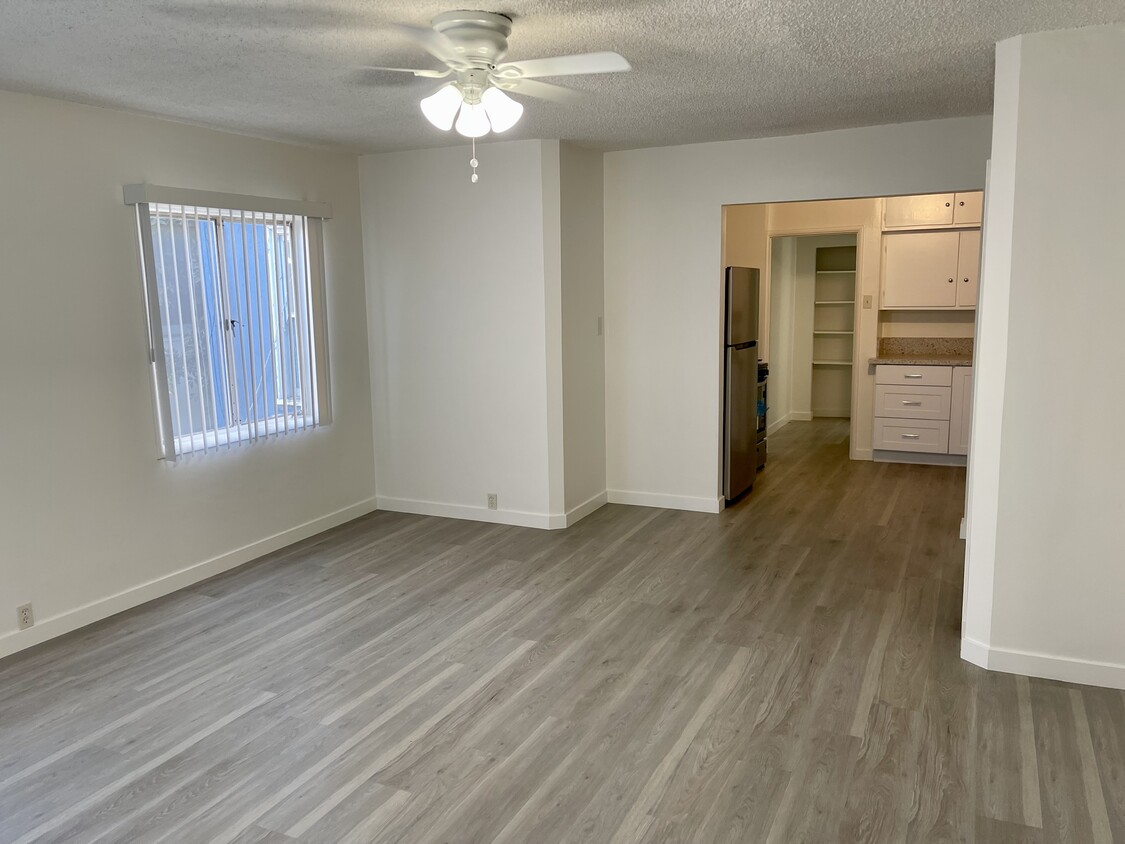 Open Plan - 831 E Ocean Blvd