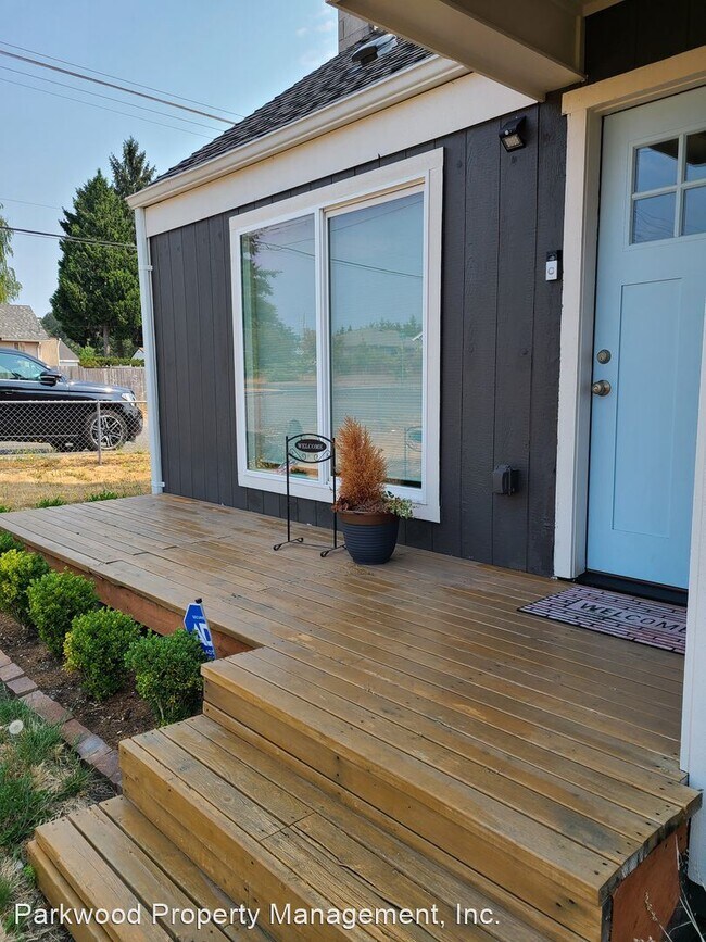 Foto del edificio - 3 br, 2 bath House - 6401 S Fife St