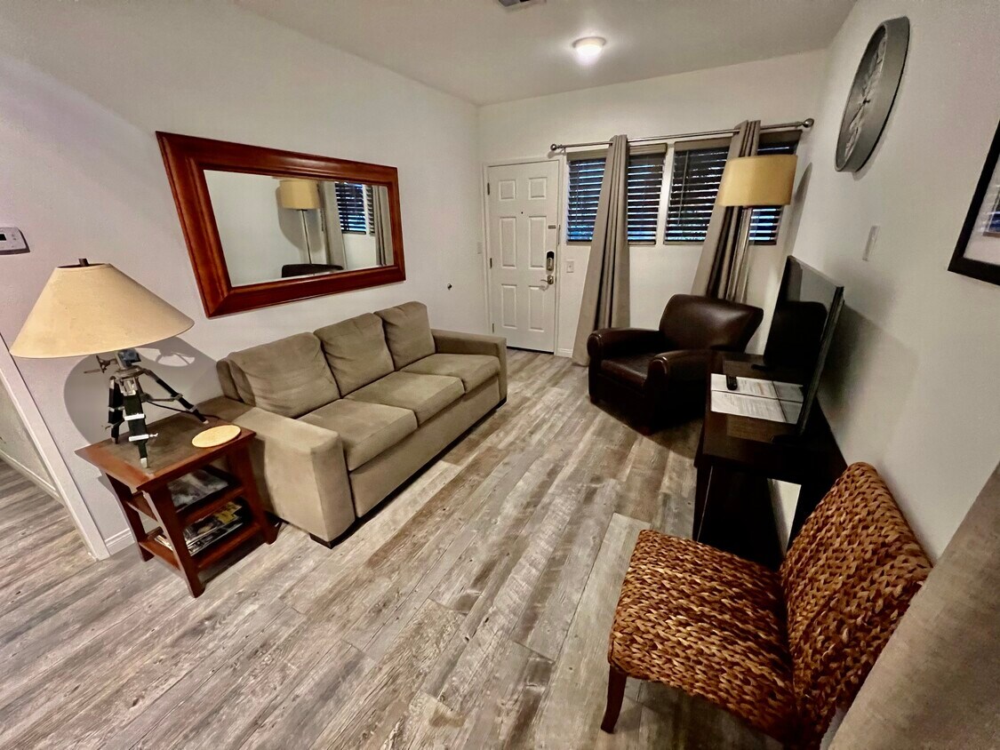 6626 La Jolla Blvd, La Jolla, CA 92037 Apartments in La Jolla, CA