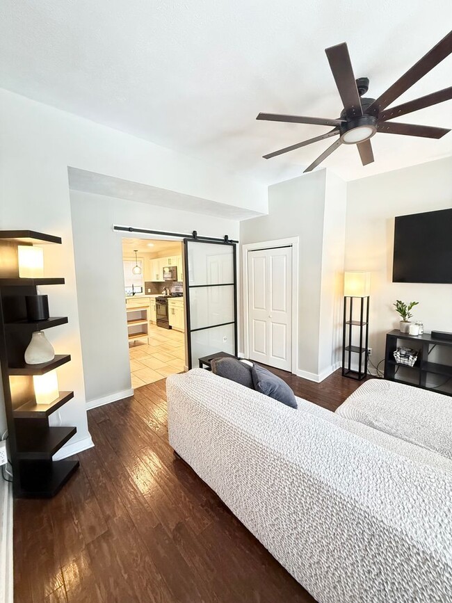 Building Photo - Newly Remodeled 3 Bed Ged 2 Bath Single-Fa...