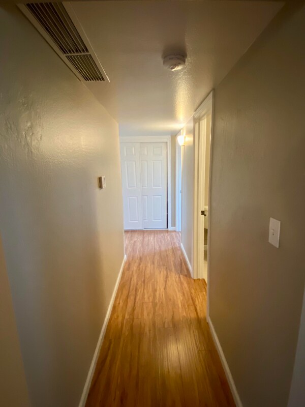 Foto del edificio - 5295 N Callisch Ave