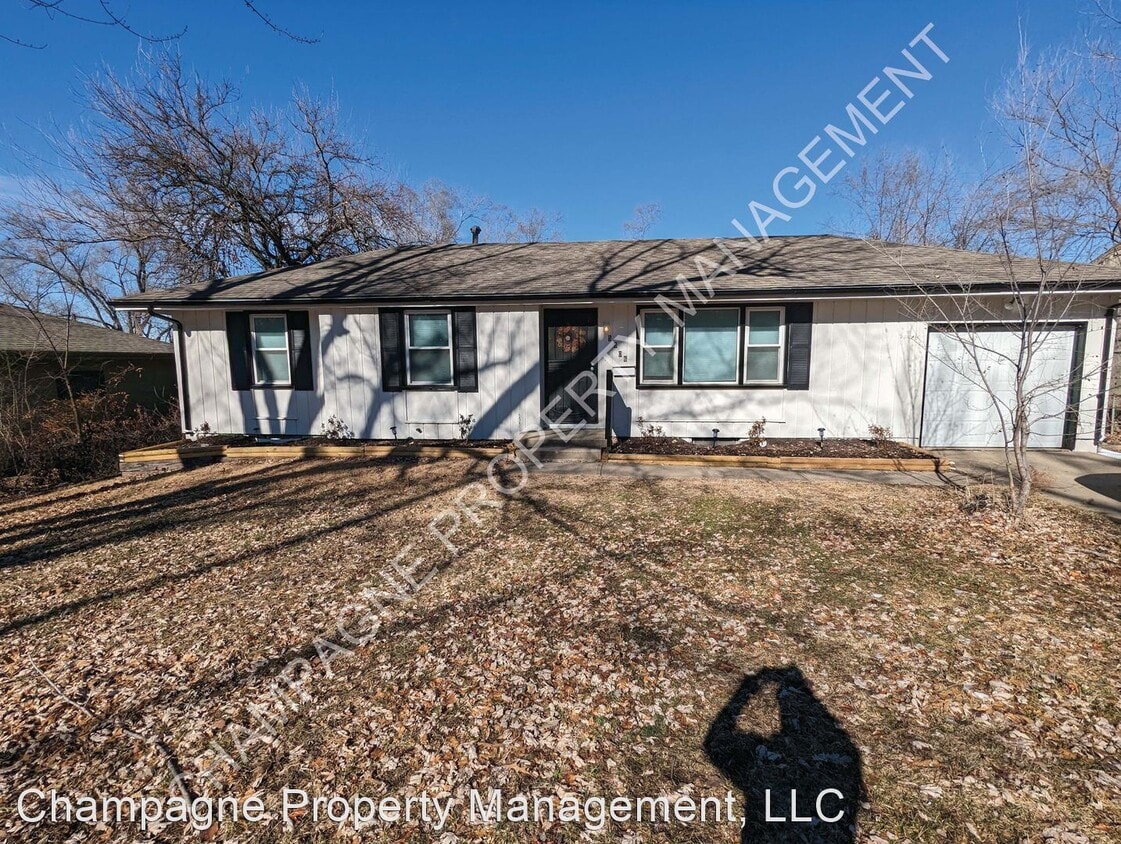 Primary Photo - 3 br, 1 bath House - 5806 Fairlane Dr.