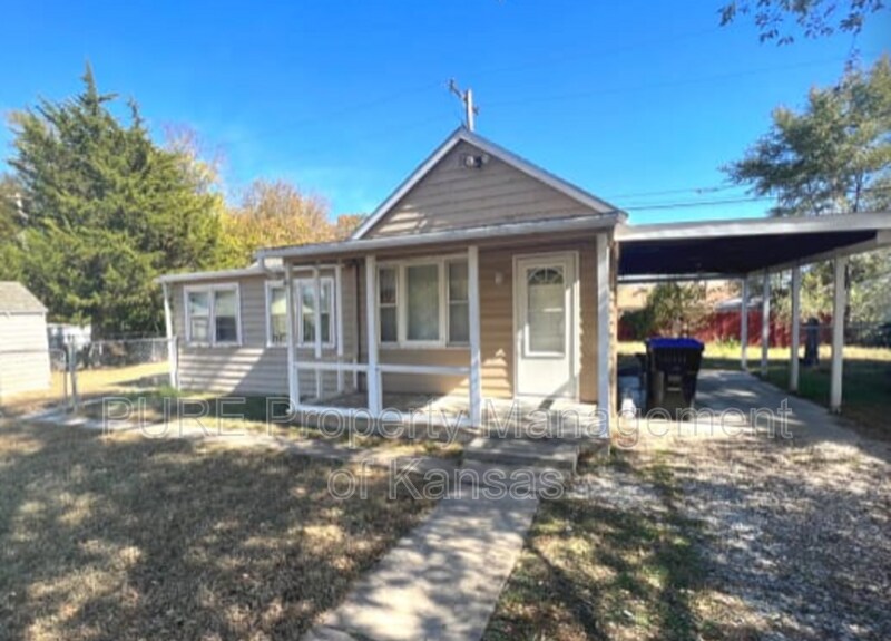 2028 SE Ohio Ave, Topeka, KS 66607 House Rental in Topeka, KS