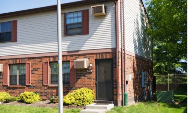 Building Photo - 4725 Bayview Pl