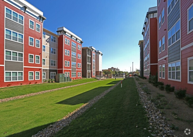 Dog Park - Park East