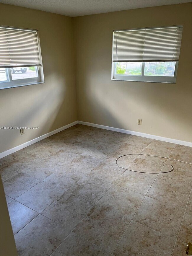 6200 Fillmore St Unit 6202, Hollywood, FL 33024 Room for Rent in