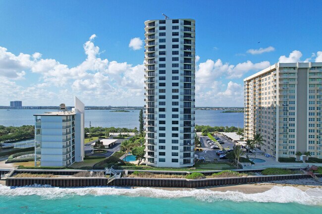 Foto del edificio - 5420 N Ocean Dr