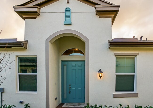 Building Photo - 10857  Winding Lakes Circle
