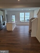 Building Photo - 612 Slick Terrace