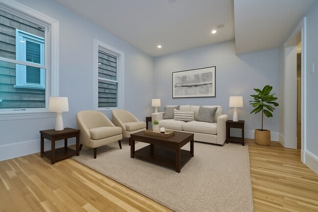 Foto del edificio - 38 Washburn St