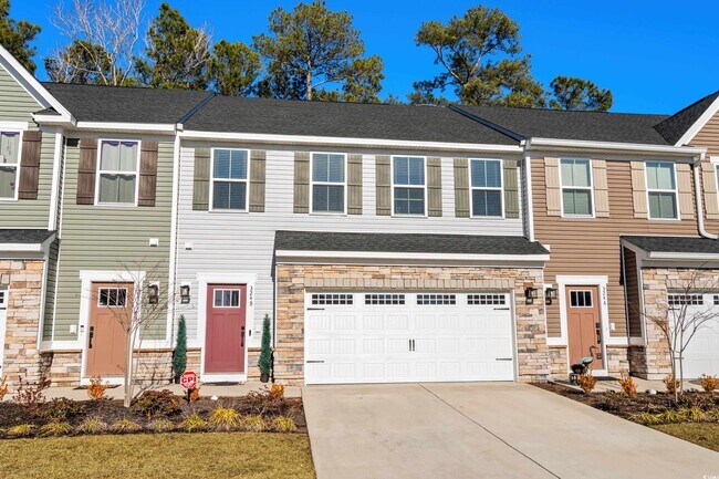 Building Photo - 324 Golan Cir
