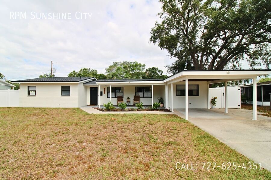Primary Photo - 7874 14th Way N