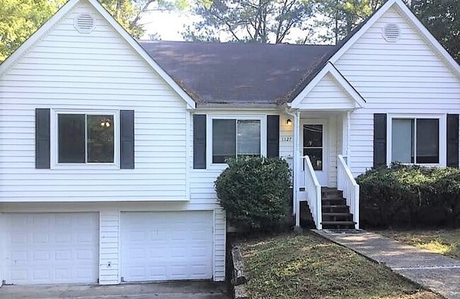Building Photo - 1127 Cousins Rd