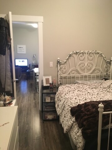 Building Photo - 6888 Canada Wy