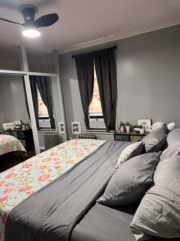 Building Photo - 676 Hampden St