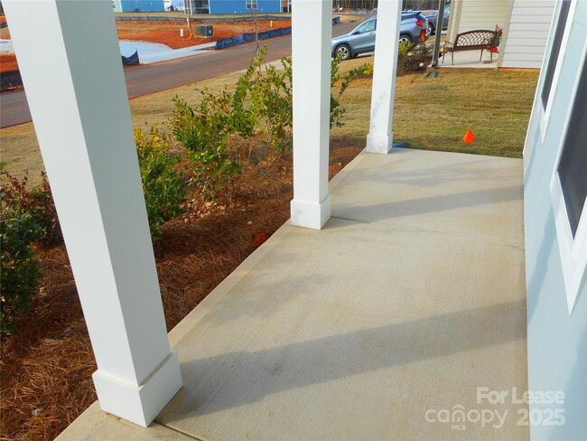Building Photo - 12012 Sam Snead Ct