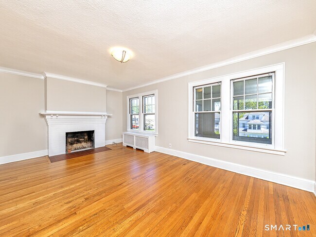 Foto del edificio - 89-91 Maplewood Ave