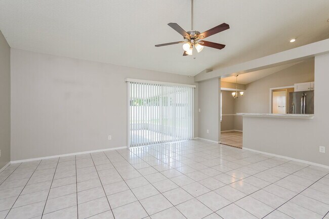 Foto del edificio - 1078 Providence Ln