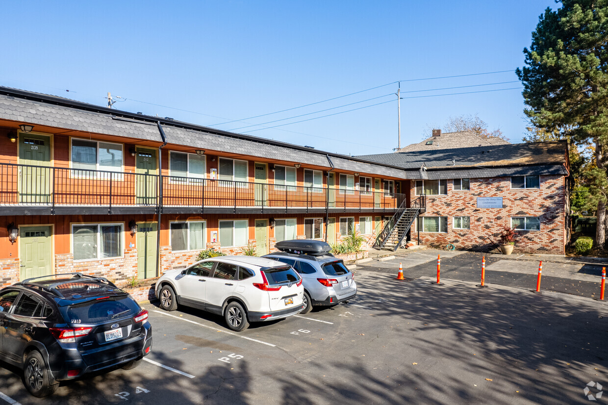 Foto principal - 2133-2165 NE Weidler St