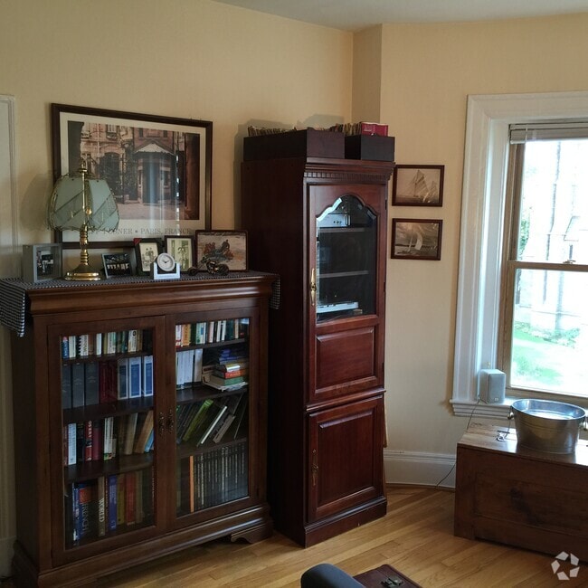 Building Photo - 1091 Boylston