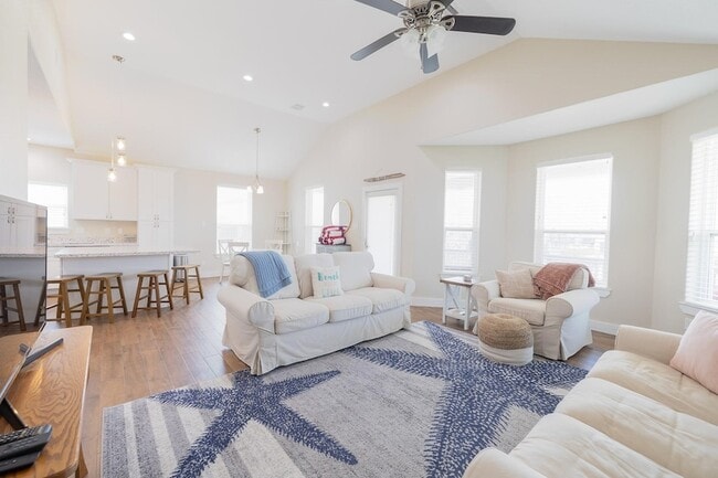 Building Photo - 4129 Fort Bend Dr