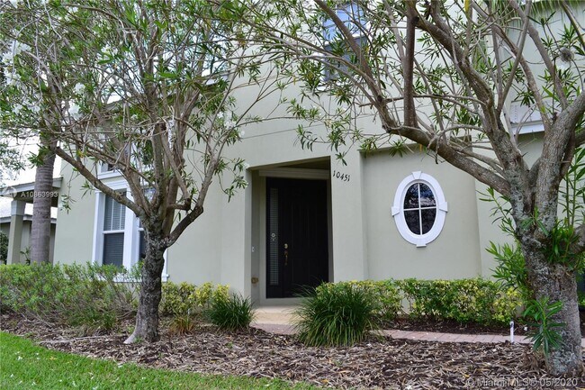 Building Photo - 10451 SW Academic Way