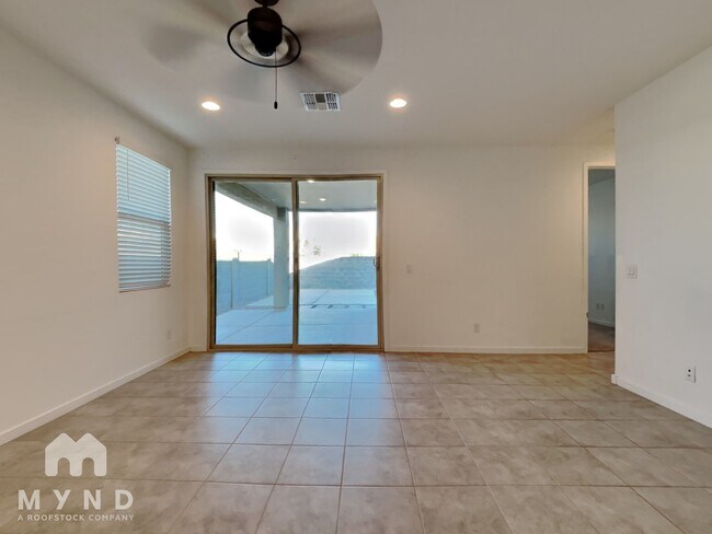 Foto del edificio - 9220 N 174th Ln