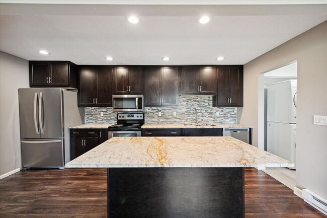 Foto del edificio - 4109 Harvest Ln